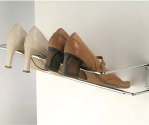 Häfele Schuhhalter stufenlos einstellbar zum Schrauben an die Wand oder an die Wandschiene Breite 46, Schuhhalter
