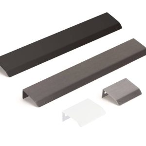 Viefe Griffleiste CURVE aus Aluminium, BA 32 mm – Silber matt