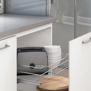 Häfele Unterschrank-Innenauszug mit Gitter oder Tablarboden und Dämpfung, Korpusbreite 600 mm, Gitterboden – verchromt