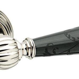 Fimet Türdrücker MICHELLE 106P-269 aus Messing & Porzellan, BB – Buntbart – Nickel poliert – Porzellan schwarz Blumenmuster