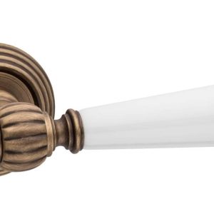 Fimet Türdrücker MICHELLE 106P-269 aus Messing & Porzellan, PZ – Profilzylinder – Bronze satiniert – Porzellan weiß