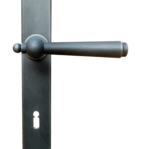 Häfele Langschildgarnitur MÜNCHEN aus Schmiedeeisen schwarz, Ö-Norm, BB – Buntbart