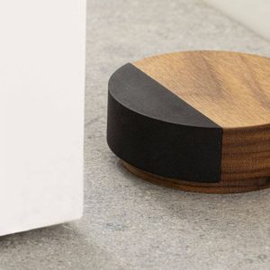 Viefe Bodentürpuffer OMO aus Holz, Ø 65 mm, Nussbaum
