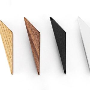 Viefe Garderobenhaken SWITCH aus Holz, Esche schwarz gebeizt
