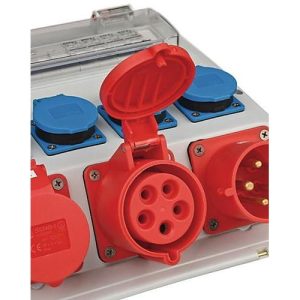 Kunststoffwandverteiler CEE-32 A,5-polig 1xCEE 16 A,1xCEE 32A,4x230V Kunststoffwandverteiler CEE-32 A,5-polig 1xCEE 16 A,1xCEE 32A,4x230V