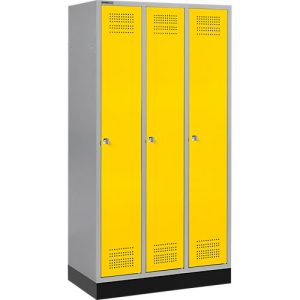 Schäfer Shop Genius Kleiderspind mit Sockel, 3 Abteile, Zylinderschloss, hellsilber/gelb