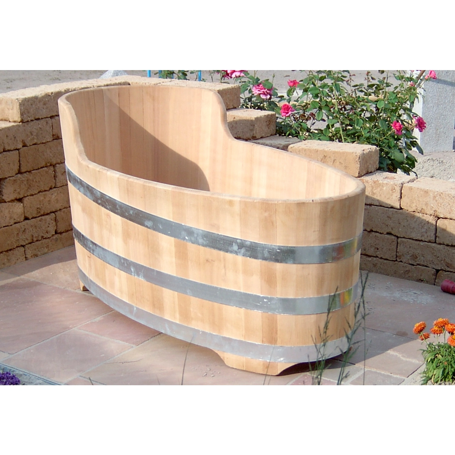Badewanne, Badewanne Eioval mit Ablauf, Breite: 75 cm